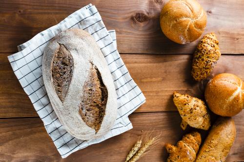 Diversi tipi di pane realizzati durante il corso di cucina sui lievitati a Milano in Lombardia