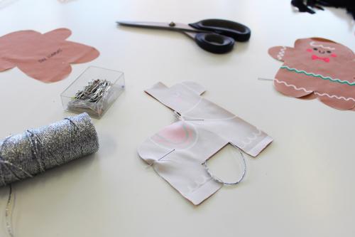 Tutti i materiali utilizzati per il corso sulle decorazioni natalizie a Milano in Lombardia